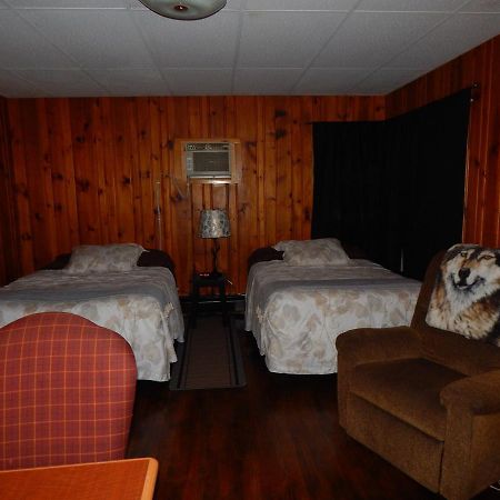 Brookside Motel Wadena Exterior photo